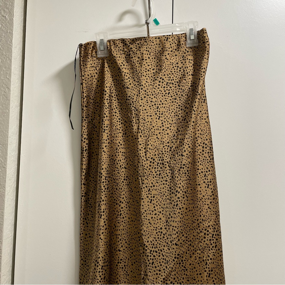Jon & Anna spotted midi skirt
